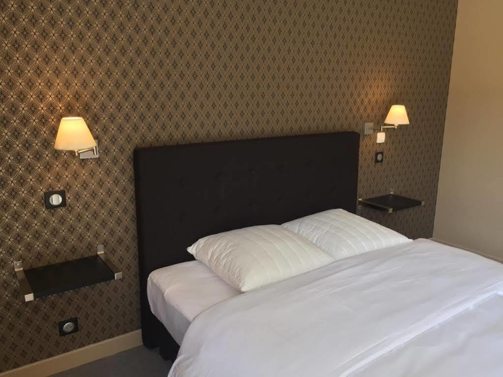 Dans Les Vignes Hotel Chamery Bagian luar foto
